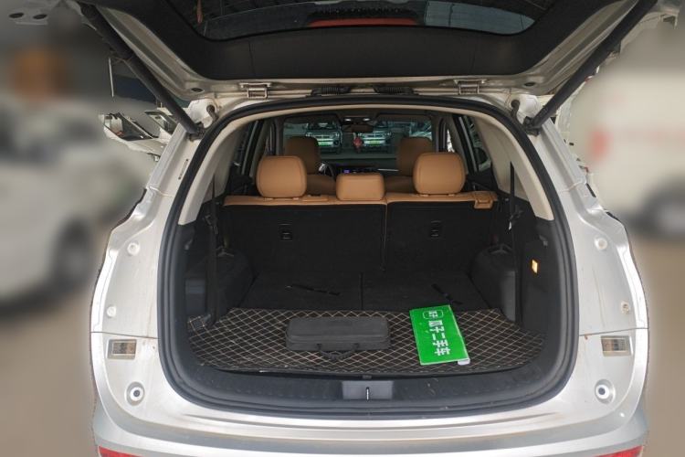 Used Landian E5 2023 1.5L DE-i 100KM Zhenxiang Edition 7-Seater Trunk