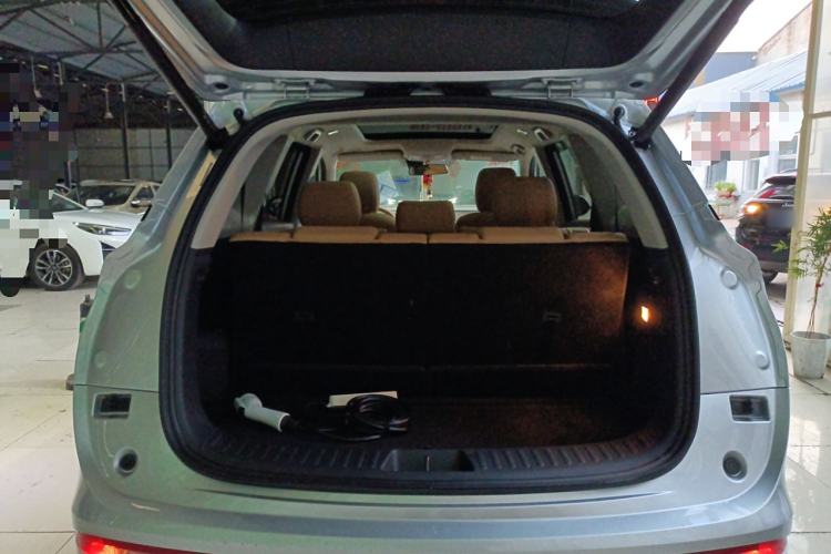 Used Landian E5 2023 1.5L DE-i 100KM Zhenxiang Edition 7-Seater Trunk