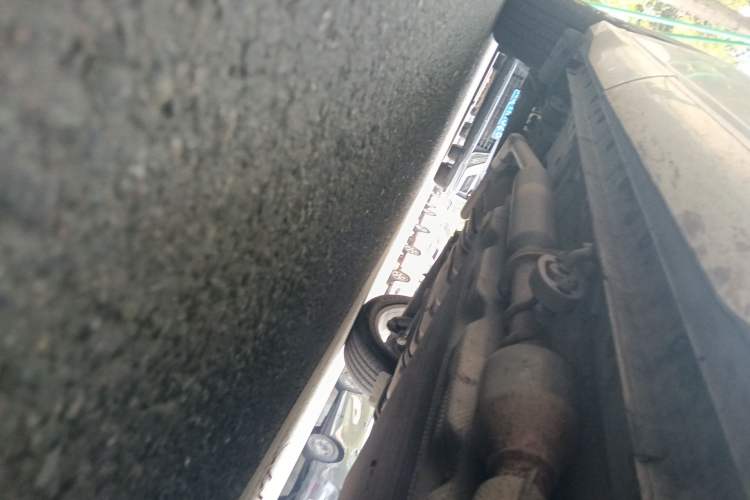 Used Landian E5 2023 1.5L DE-i 100KM Comfort Edition 7-Seater Chassis Front Right