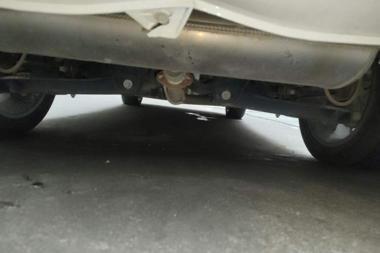 Used Landian E5 2023 1.5L DE-i 100KM Comfort Edition 7-Seater Chassis Rear