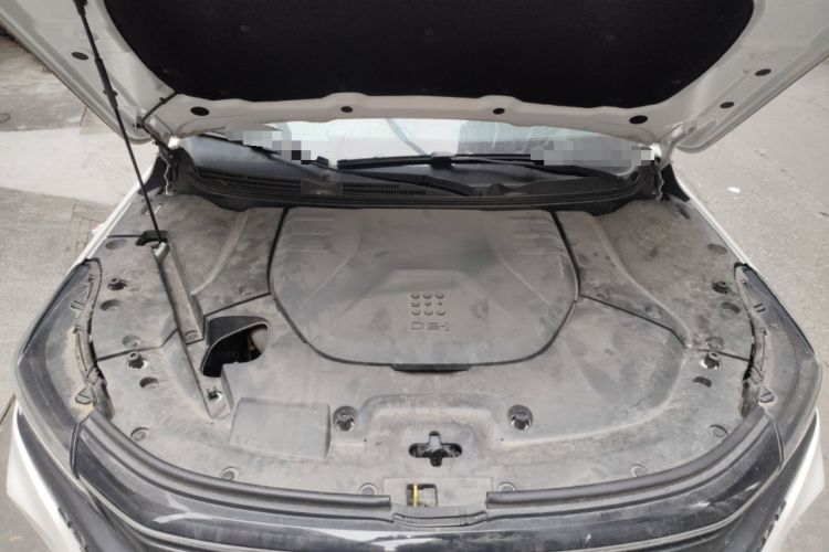 Used Landian E5 2023 1.5L DE-i 100KM Comfort Edition 7-Seater Engine Bay