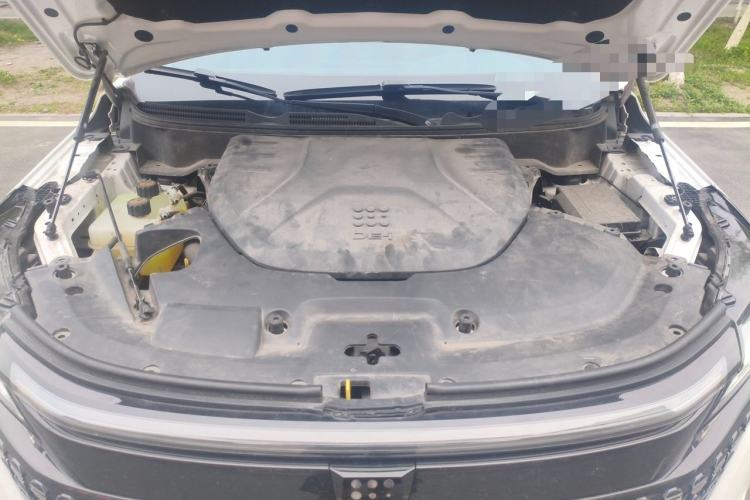 Used Landian E5 2023 1.5L DE-i 100KM Zhenxiang Edition 5-seater Engine Bay
