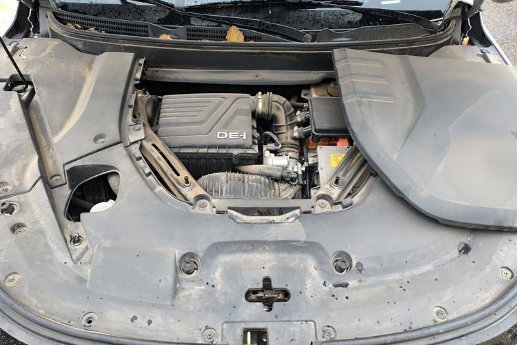 Used Landian E5 2023 1.5L DE-i 100KM Comfort Edition 7-Seater Engine Bay