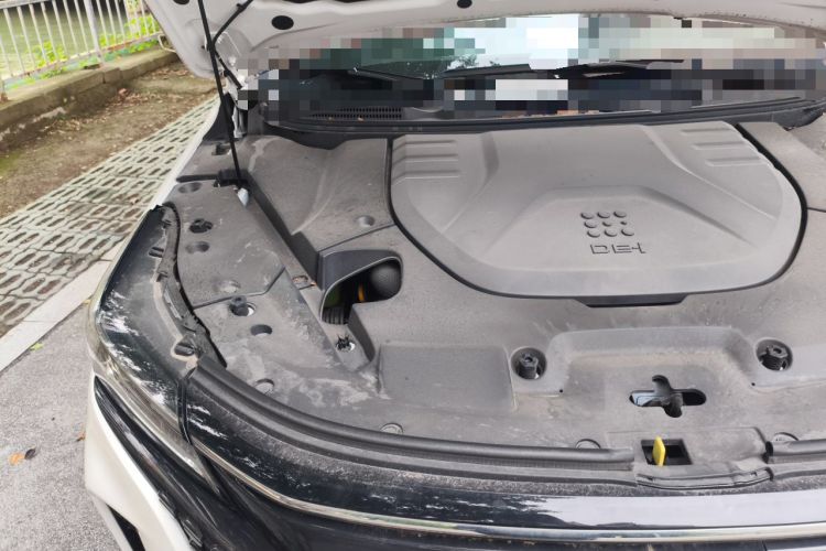 Used Landian E5 2023 1.5L DE-i 100KM Comfort Edition 7-Seater Engine Bay Right