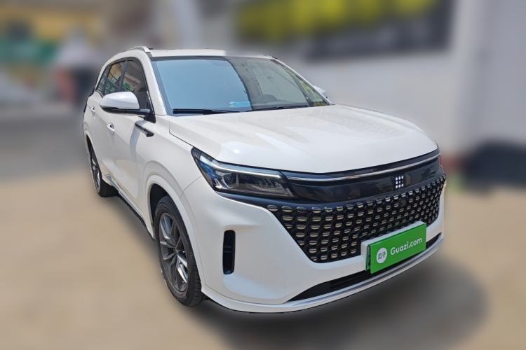 Used Landian E5 2023 1.5L DE-i 100KM Comfort Edition 7-Seater Front Right 45 Deg