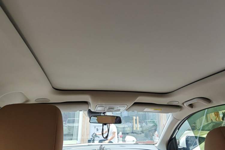 Used Landian E5 2023 1.5L DE-i 100KM Zhenxiang Edition 7-Seater Headliner