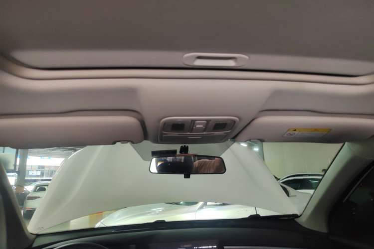 Used Landian E5 2023 1.5L DE-i 100KM Enjoyment Version 5 Seats Headliner