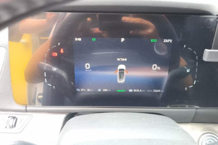 Used Landian E5 2023 1.5L DE-i 100KM Comfort Edition 7-Seater Instrument Cluster
