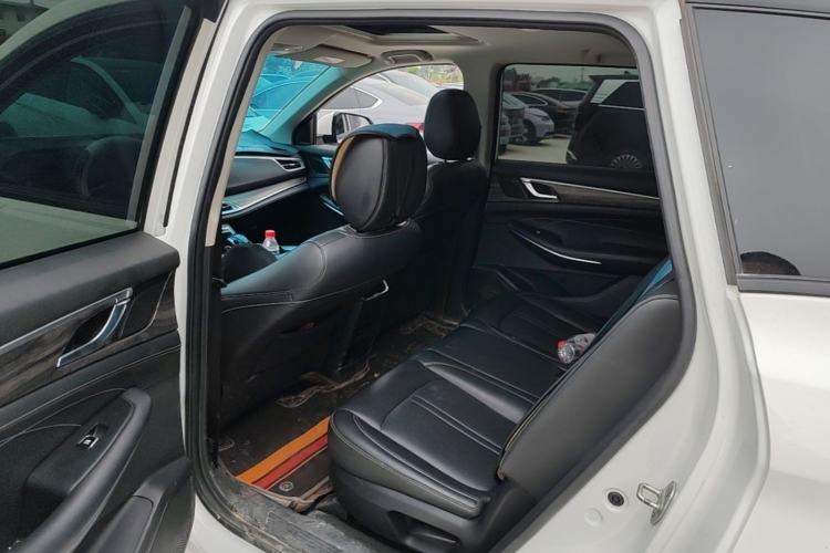 Used Landian E5 2023 1.5L DE-i 100KM Comfort Edition 7-Seater Left Rear Seat