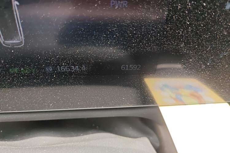 Used Landian E5 2023 1.5L DE-i 100KM Zhenxiang Edition 7-Seater Odometer Close Up