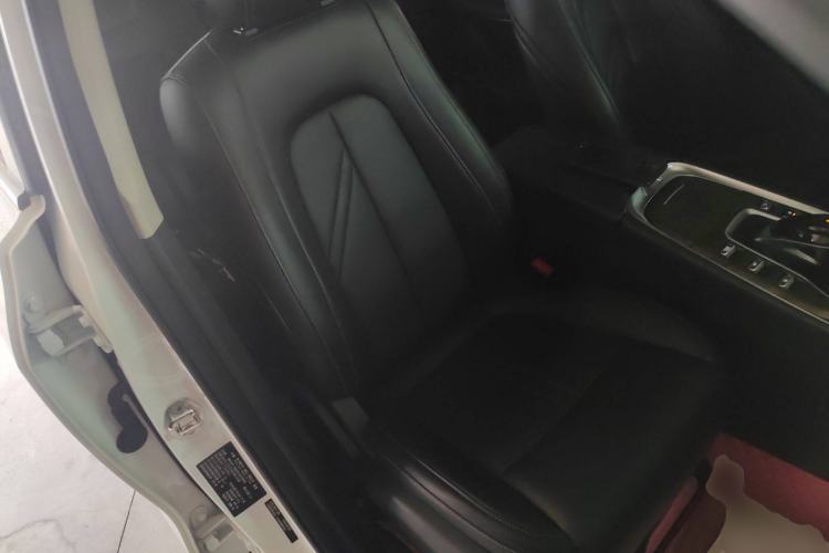 Used Landian E5 2023 1.5L DE-i 100KM Enjoyment Version 5 Seats Right Front Seat