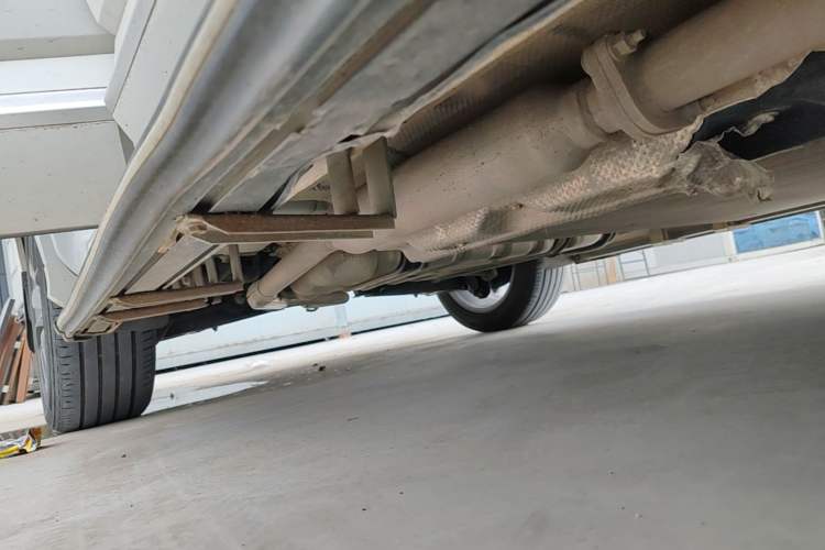 Used Landian E5 2023 1.5L DE-i 100KM Comfort Edition 7-Seater Right Side Sill