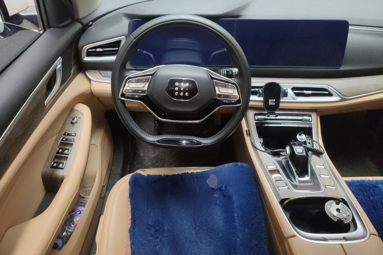 Used Landian E5 2023 1.5L DE-i 100KM Comfort Edition 7-Seater Steering Wheel