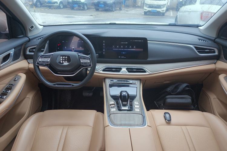 Used Landian E5 2023 1.5L DE-i 110KM Flagship 7-Seater Center Console