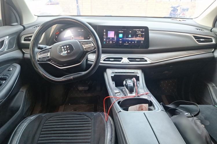 Used Landian E5 2023 1.5L DE-i 100KM Comfort Edition 7-Seater Center Console