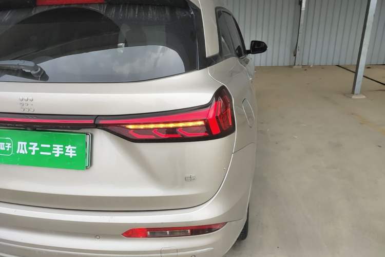 Used Landian E5 2023 1.5L DE-i 110KM Flagship 7-Seater Right Rear Taillight