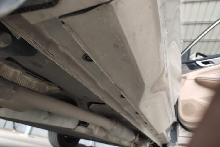 Used Landian E5 2023 1.5L DE-i 110KM Flagship 7-Seater Right Side Sill