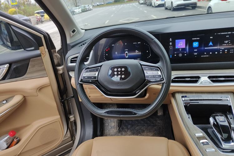 Used Landian E5 2023 1.5L DE-i 110KM Flagship 7-Seater Steering Wheel