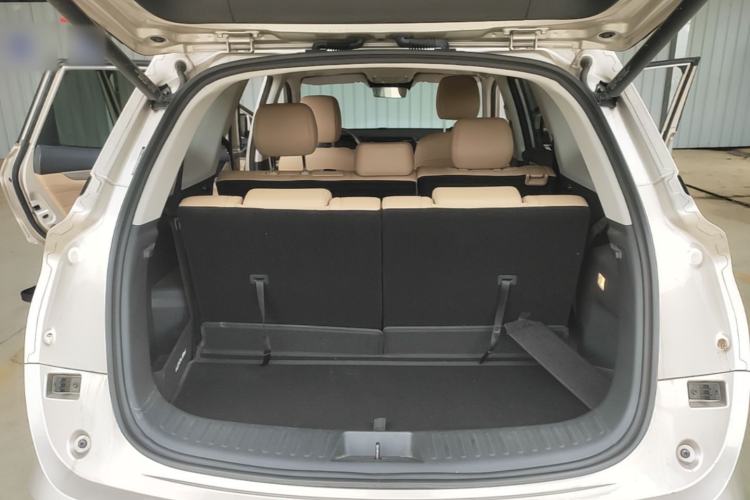 Used Landian E5 2023 1.5L DE-i 110KM Flagship 7-Seater Trunk
