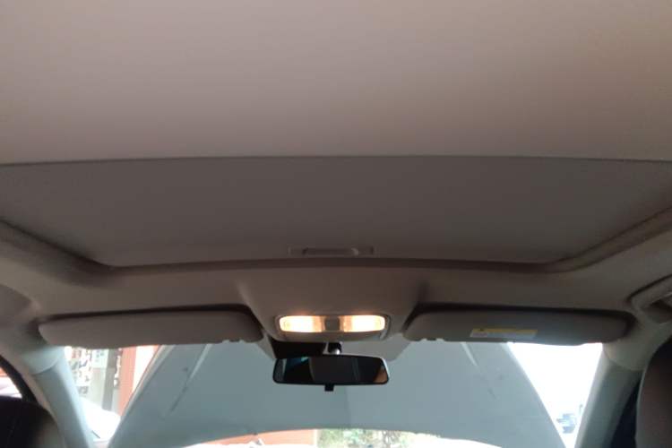 Used Landian E5 2024 Honor Edition 100KM Deluxe 7-Seater Headliner