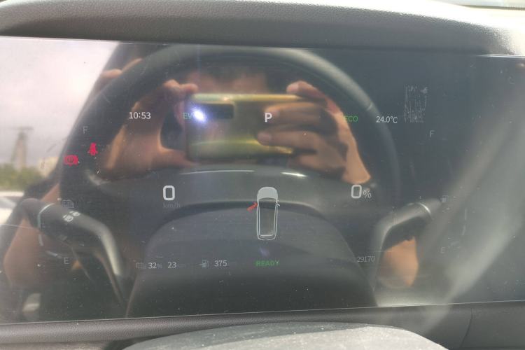 Used Landian E5 2024 Honor Edition 100KM Deluxe 7-Seater Instrument Cluster