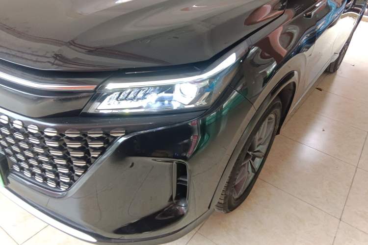 Used Landian E5 2024 Honor Edition 100KM Deluxe 7-Seater Left Front Headlight