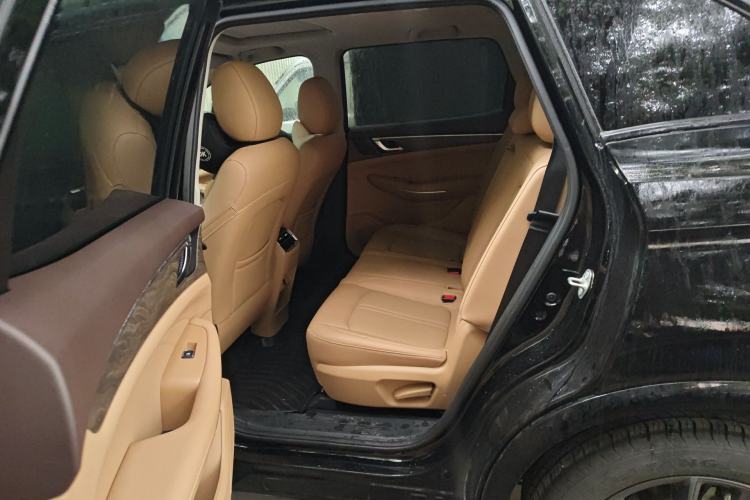 Used Landian E5 2024 Honor Edition 100KM Deluxe 7-Seater Left Rear Seat