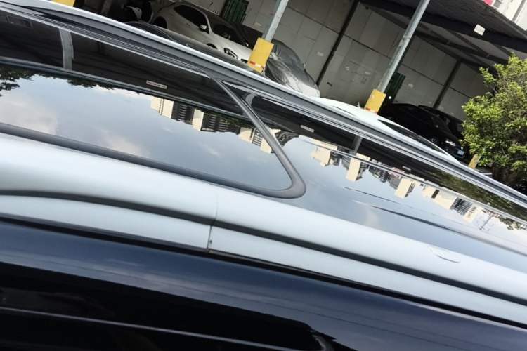 Used Landian E5 2024 Honor Edition 100KM Deluxe 7-Seater Roof