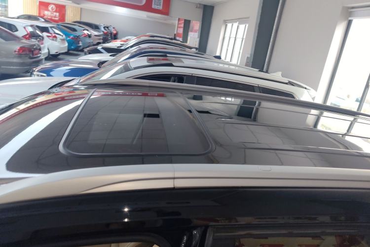 Used Landian E5 2024 Honor Edition 100KM Deluxe 7-Seater Roof