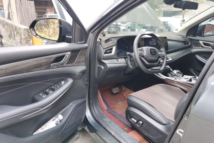 Used Landian E5 2024 Honor Edition 100KM Premium Model 7 Seats Driver Seat