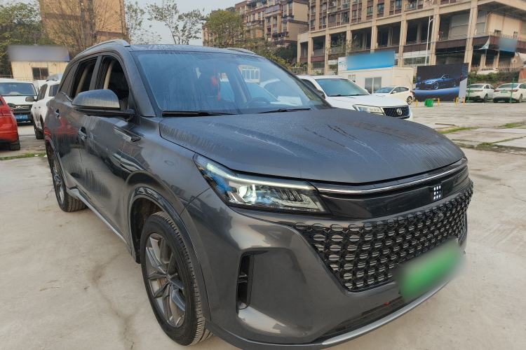 Used Landian E5 2024 Honor Edition 100KM Deluxe 7-Seater Exterior 2