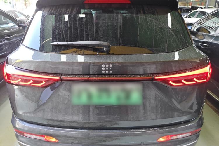 Used Landian E5 2024 Honor Edition 100KM Deluxe 7-Seater Exterior 4