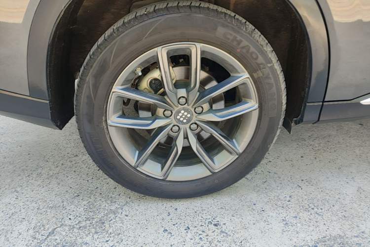 Used Landian E5 2024 Honor Edition 100KM Comfort Model 7 Seats Exterior 5
