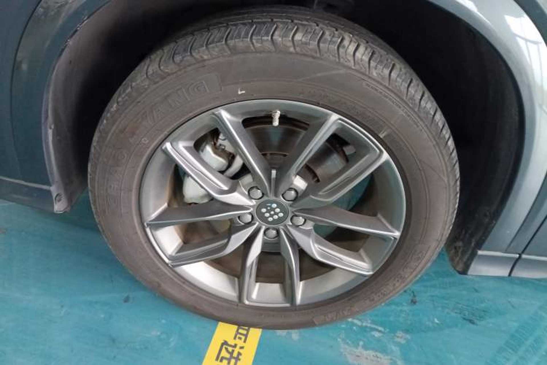 Used Landian E5 2024 Honor Edition 100KM Deluxe 7-Seater Exterior 7