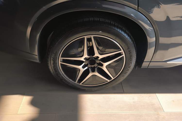 Used Landian E5 2024 Honor Edition 100KM Premium Model 7 Seats Exterior 8