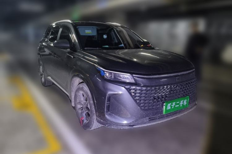 Used Landian E5 2024 Honor Edition 100KM Deluxe 7-Seater Front Right 45 Deg
