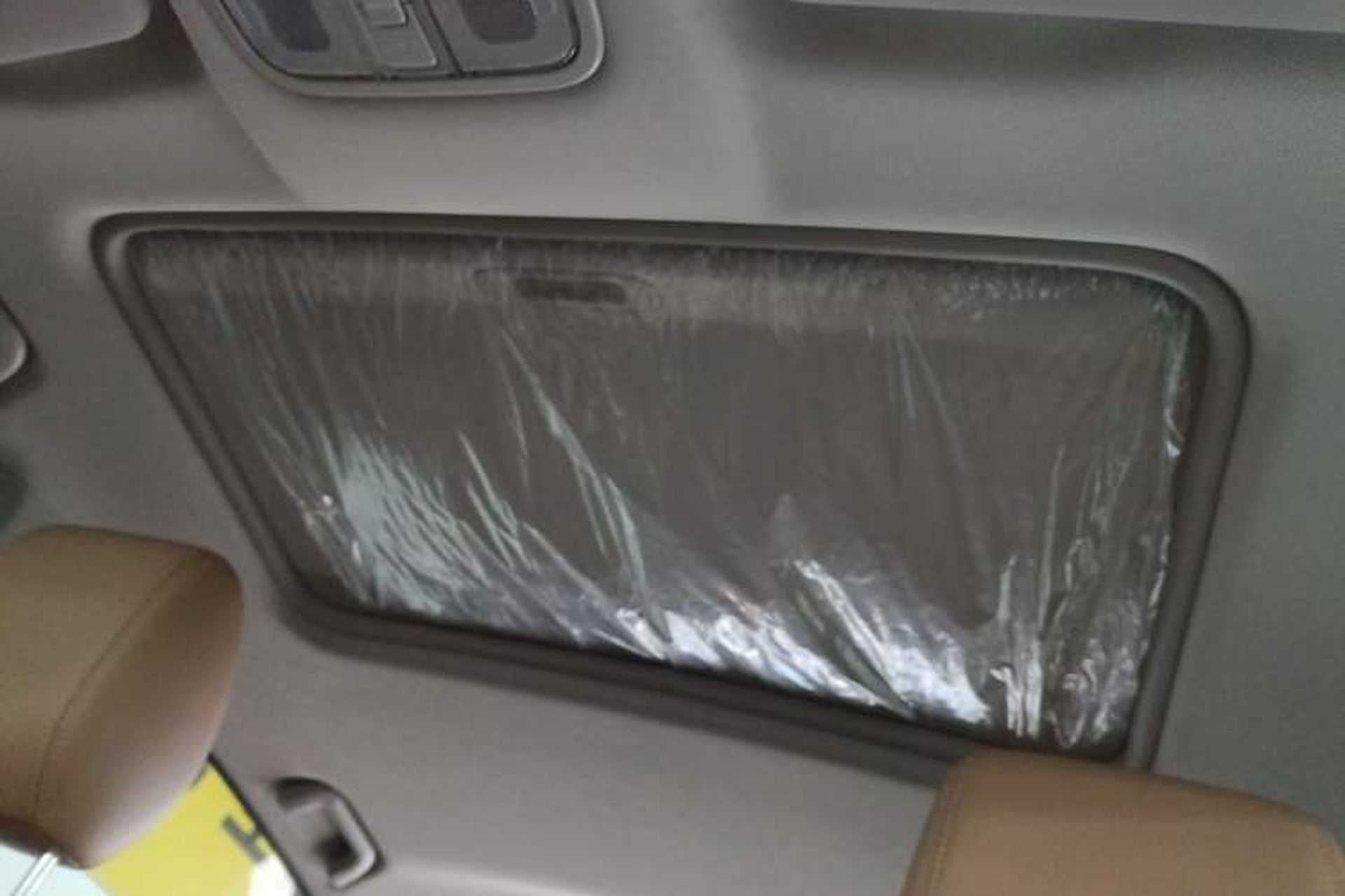 Used Landian E5 2024 Honor Edition 100KM Deluxe 7-Seater Headliner