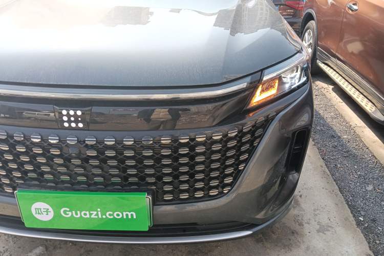 Used Landian E5 2024 Honor Edition 100KM Premium Model 7 Seats Left Front Headlight