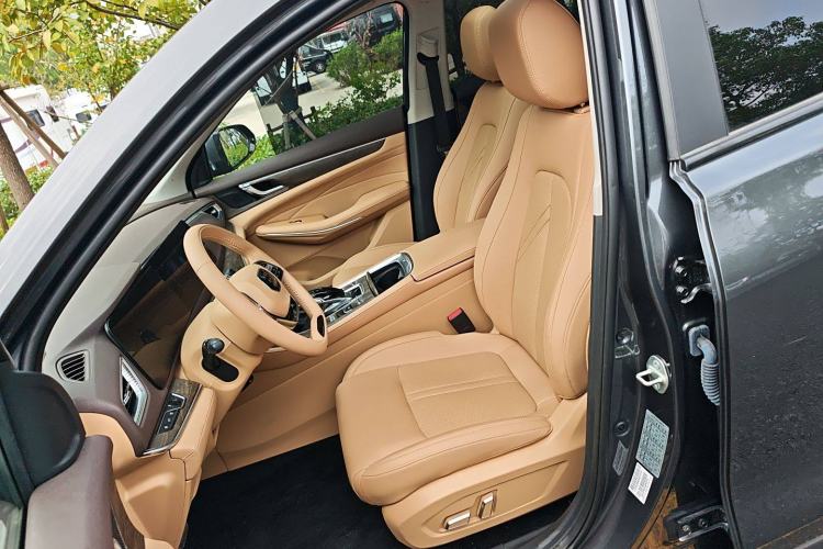 Used Landian E5 2024 Honor Edition 100KM Premium Model 7 Seats Left Front Seat