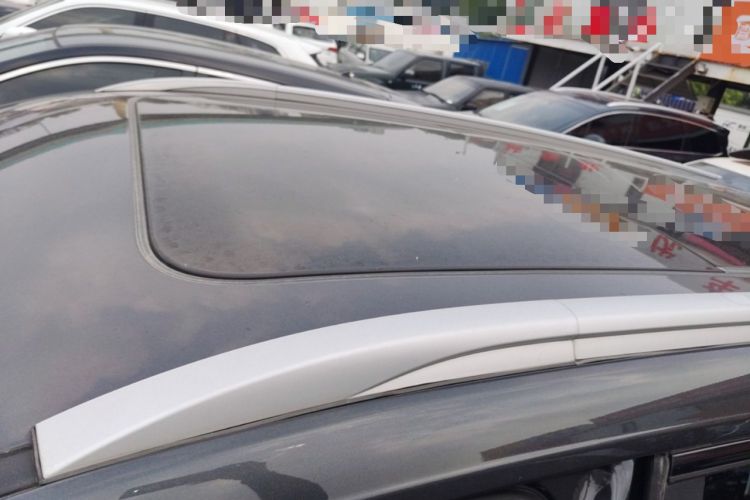Used Landian E5 2024 Honor Edition 100KM Premium Model 7 Seats Roof
