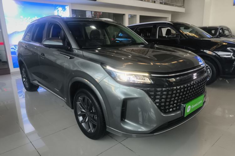 Used Landian E5 2024 Honor Edition 100KM Deluxe 7-Seater Front Right 45 Deg