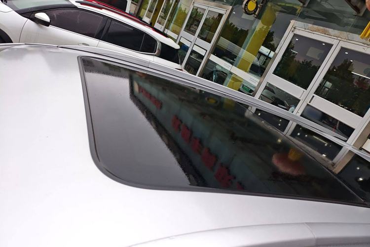 Used Landian E5 2024 Honor Edition 100KM Deluxe 5-Seater Roof