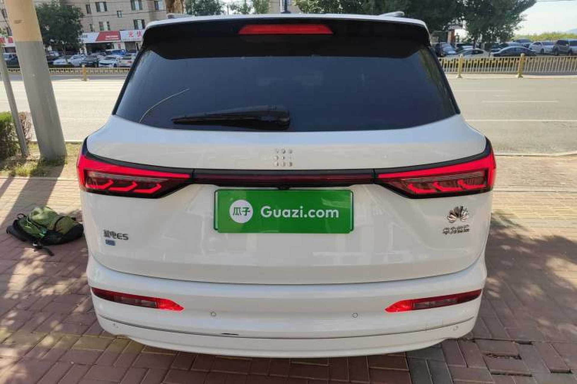 Used Landian E5 2024 Honor Edition 100KM Deluxe 7-Seater Rear