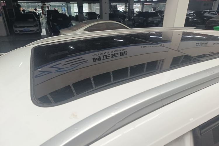 Used Landian E5 2024 Honor Edition 100KM Premium Model 7 Seats Roof