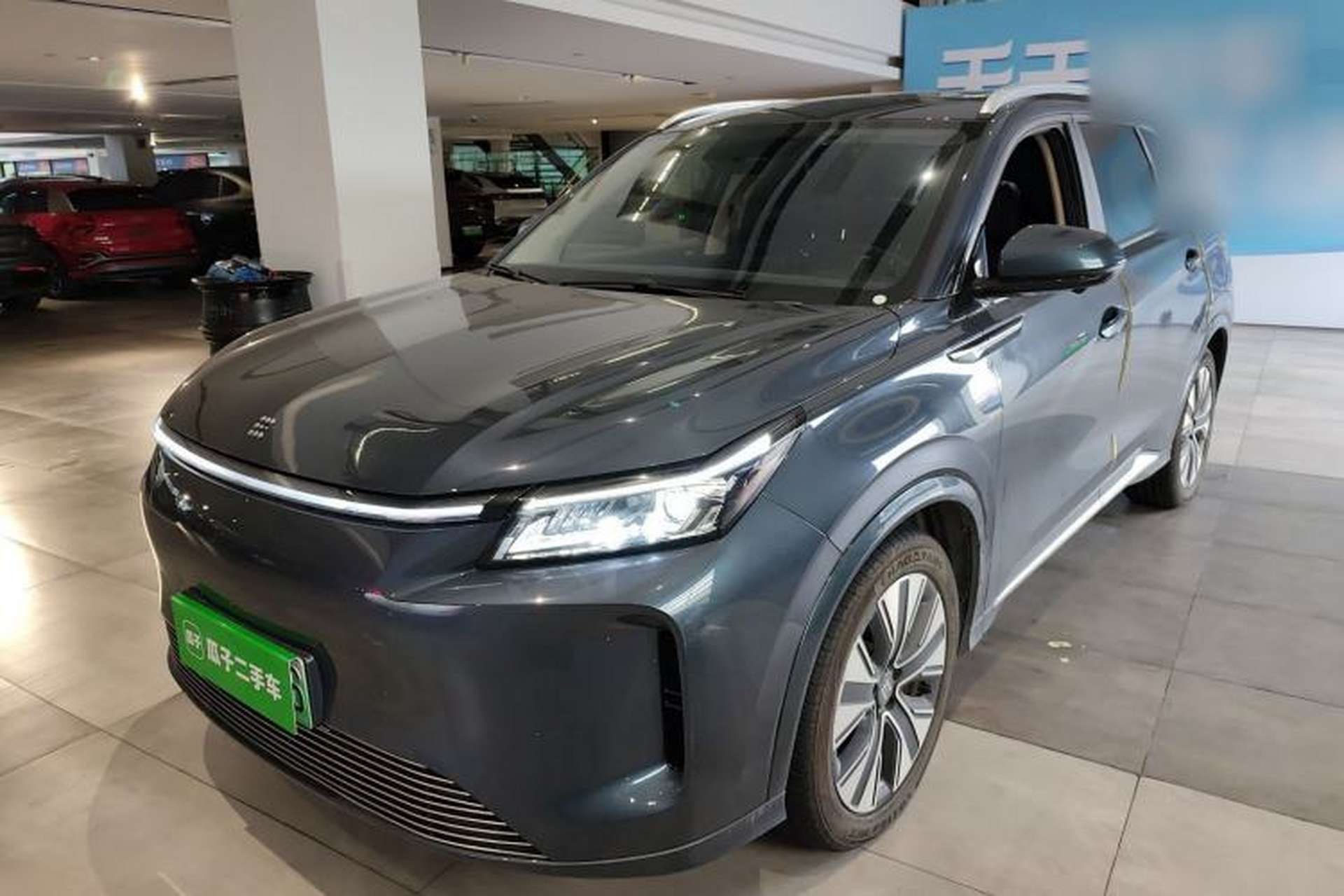 Used Landian E5 PLUS 2025 165 km Long-Range Version PLUS 7-Seater Front Left 45 Deg