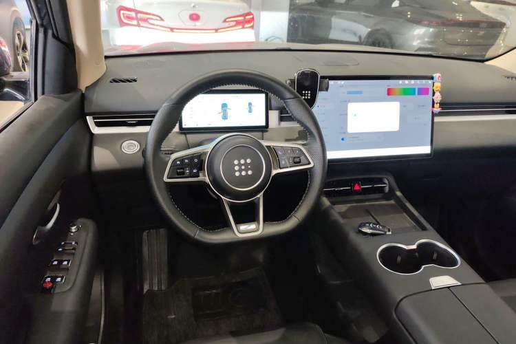 Used Landian E5 PLUS 2025 165 km Long-Range Version PLUS 7-Seater Steering Wheel