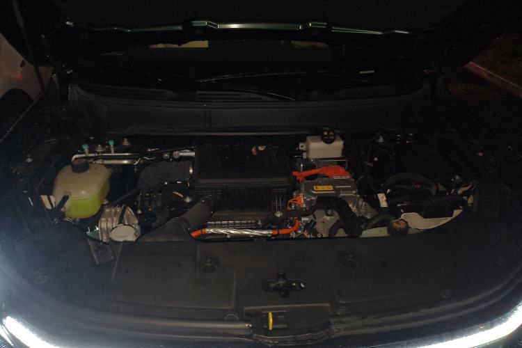 Used Landian E5 PLUS 2025 165 km Long-Range Version PLUS 7-Seater Engine Bay