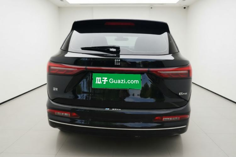 Used Landian E5 PLUS 2025 165 km Long-Range First Edition 7-Seater Exterior 4