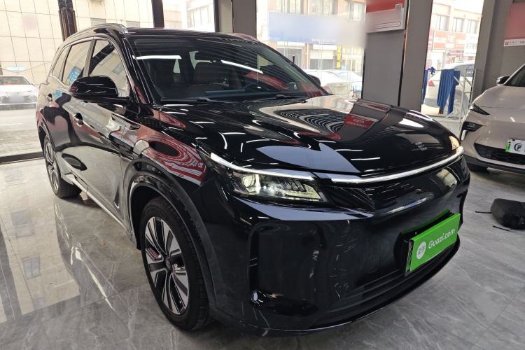 Used Landian E5 PLUS 2025 165 km Long-Range Version PLUS 7-Seater Front Right 45 Deg