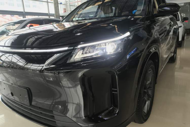 Used Landian E5 PLUS 2025 120km Standard Travel Custom Edition 7 Seats Left Front Headlight
